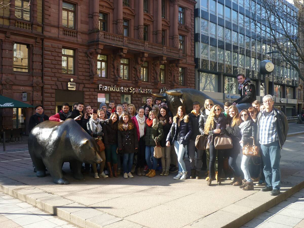 Von Bullen und Bären – Besuch des Wirtschaftskurses an der Frankfurter Börse am 4.03.2013