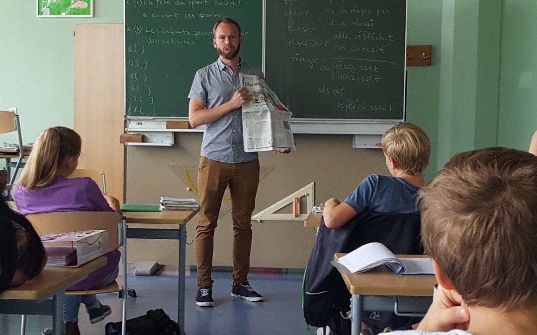 „PZ im Unterricht“ – Redakteur Simon Walter zu Gast in der Klasse 7b
