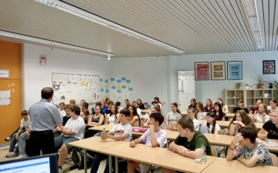 Besuch von Herrn Suppus: Ein spannender Vortrag rund ums Thema Geld