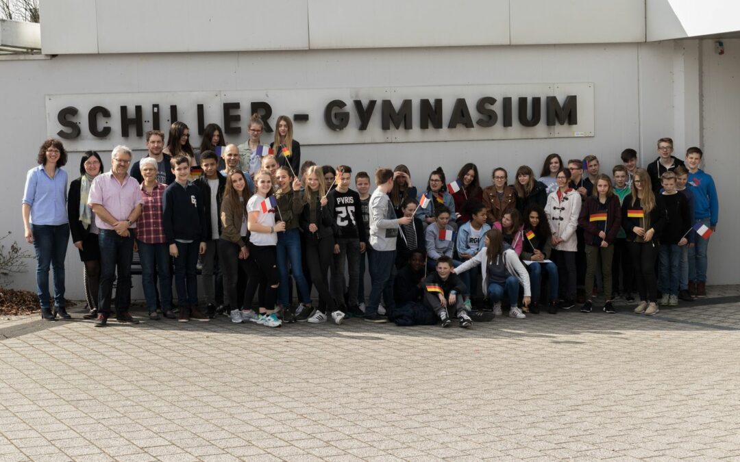 Schüler des Collège Pierre Mendès France zu Besuch am Schiller-Gymnasium